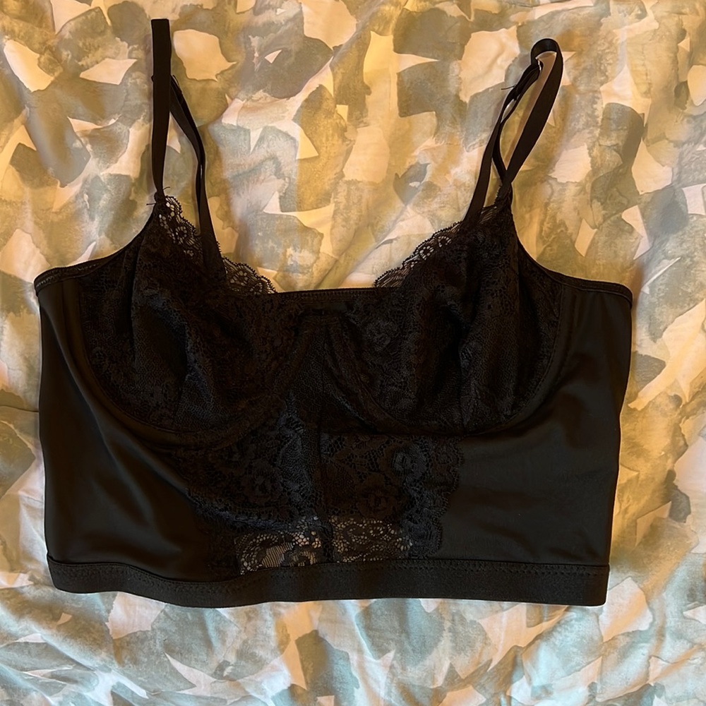 Crop top in black
